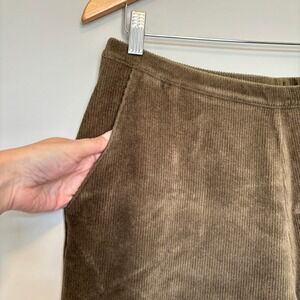 LL Bean Women's Size Large Petite Perfect Fit Pull On Corduroy Pants Loungewear